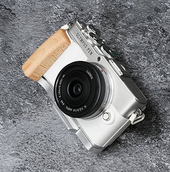 新品 OLYMPUS EP7用ハンドグリップ （黒檀/アルミニウム) 新品 OLYMPUS EP7用ハンドグリップ （黒檀/アルミニウム)